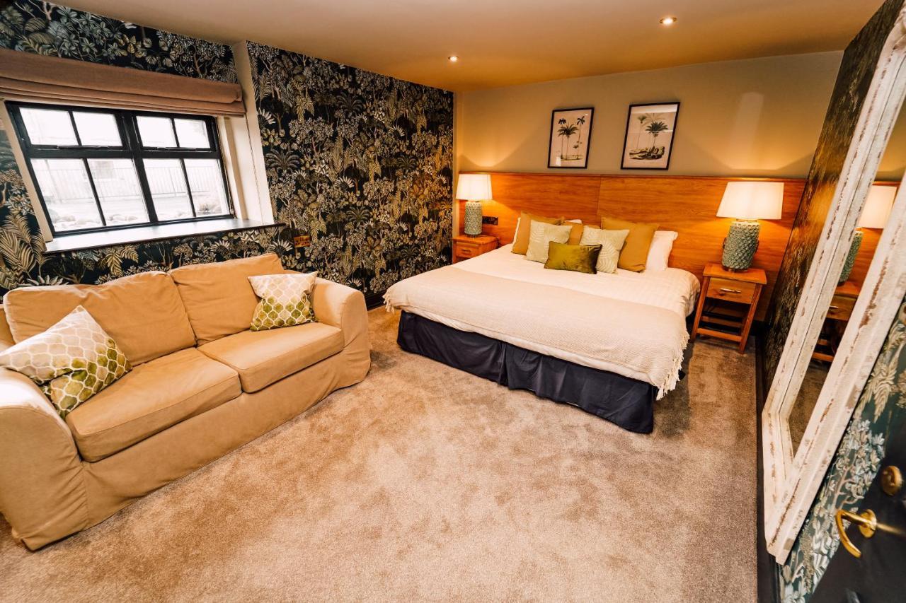 The George Hotell Hathersage Exteriör bild