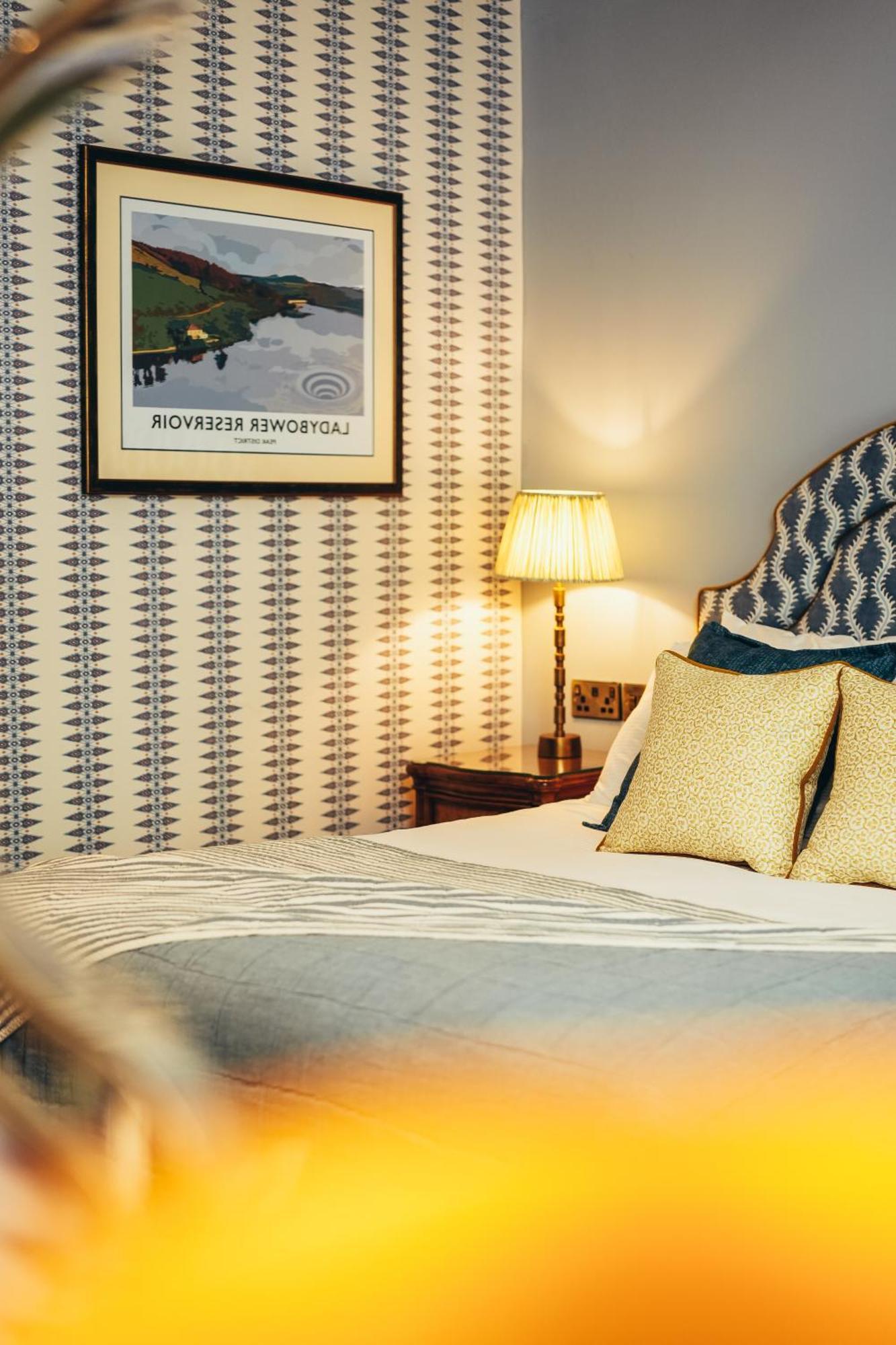 The George Hotell Hathersage Exteriör bild